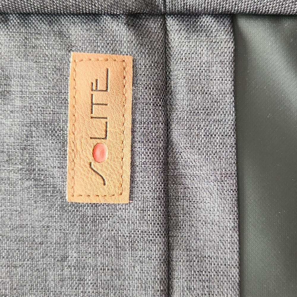 Solite Backpack NWOT - Picture 5 of 6